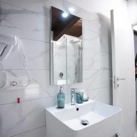 L'amerigo B&B 시비타노바 마르셰